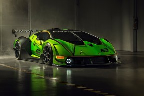 kaiyun开云·官方网站-乡村特色龙舟节，感受水乡文化魅力，龙舟民俗文化解说